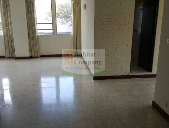 ALQUILO APARTAMENTO ZONA 10 CERCANO A LOS PRÓCERES en Ciudad de Guatemala (Municipio)