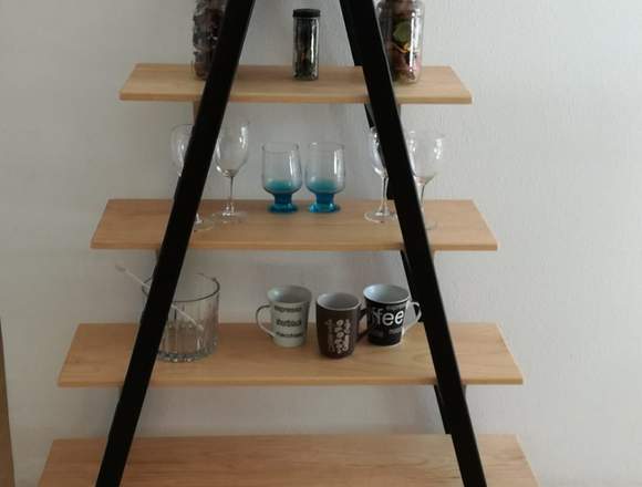 Estante tipo escalera
