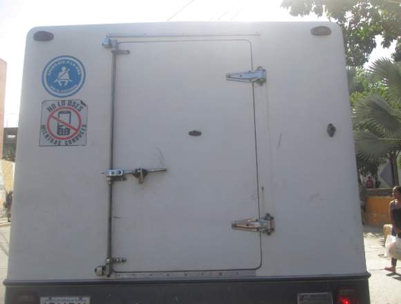 Vendo camion 350 por no usar en Vargas (Municipio)