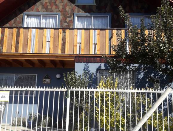 CASA DE DOS PISOS CON ATICO Y BALCON en La Serena (Comuna)