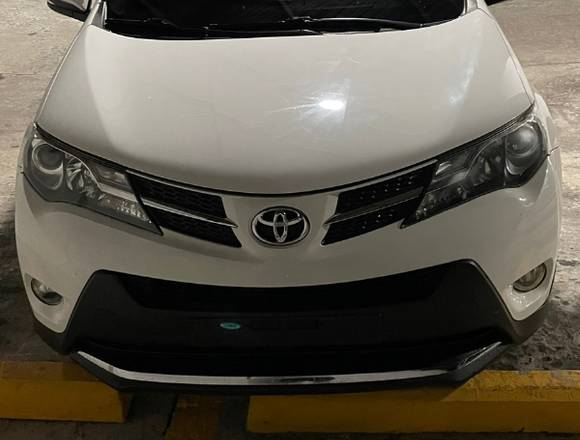 Vendo Toyota RAV4 2014 (Blanca - Super White) en Panamá (Distrito)