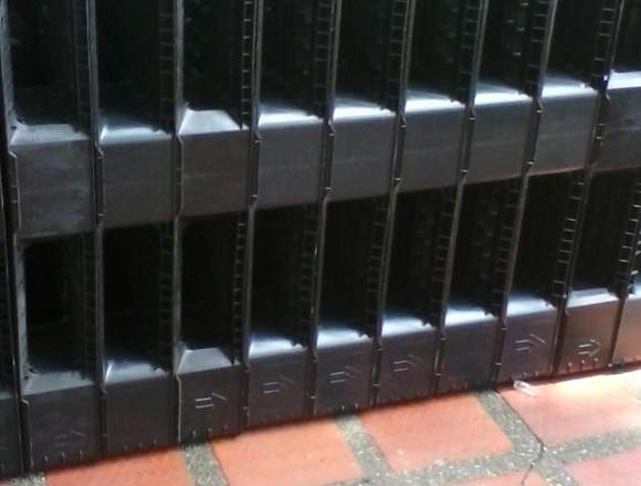ESTIBAS PLASTICAS 1.10 X 1.10 X 13 en Caicedonia (Municipio)