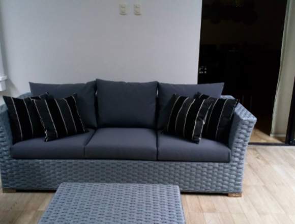 Muebles con tejido de ratan y fibra en Empalme (Cantón)