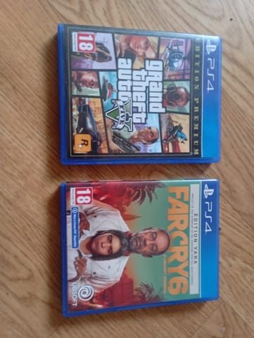 Jeux PS4 GTA 5 et Far Cry 6 à Rennes (Commune)