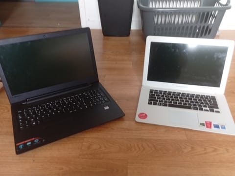 Ordinateur Lenovo et Thomson à réparer à Rennes (Commune)