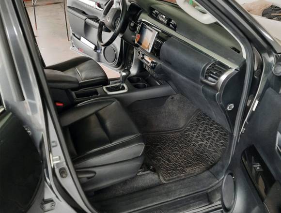 Hilux srx automatica noviembre 2016 impecable en Parana (Localidad)