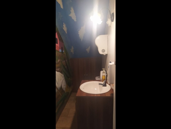 !!VENTA DE MOBILIARIO PARA RESTAURANTE!!