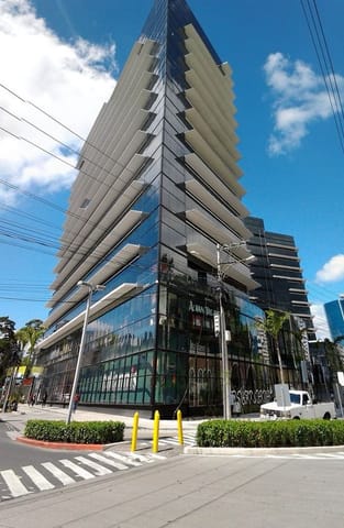 📍 OFICINA TABICADA EN RENTA – 55 M² | PLAZA BURÓ | ZONA 10 en Ciudad de Guatemala (Municipio)