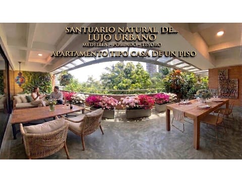 venta apartamento casa Medellín poblado tesoro lujo terraza ESCUCHO en Medellín (Municipio)