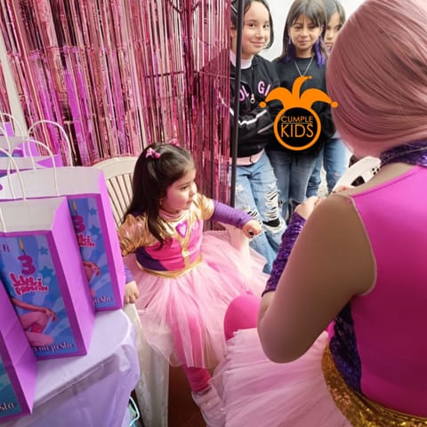 ¡Animación con Luli Pampín, ideal para cumpleaños! en Estación Central (Comuna)