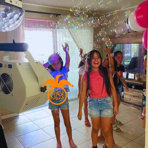 Fiesta de cumpleaños infantil con animación y juegos en Las Condes (Comuna)