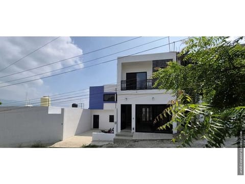 Casa en VENTA al Oriente Sur de Tuxtla Gutierrez, Chiapas