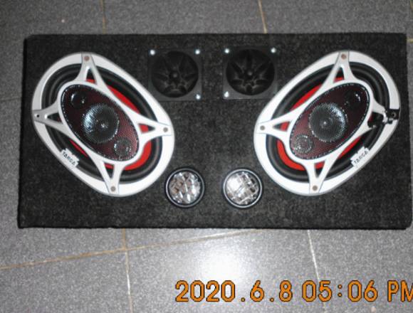cajon con cornetas 6x9 marca targa en Libertador (Municipio)