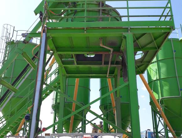 Planta de hormigón estacionaria Sumab T-80 en Álvaro Obregón (Municipio)