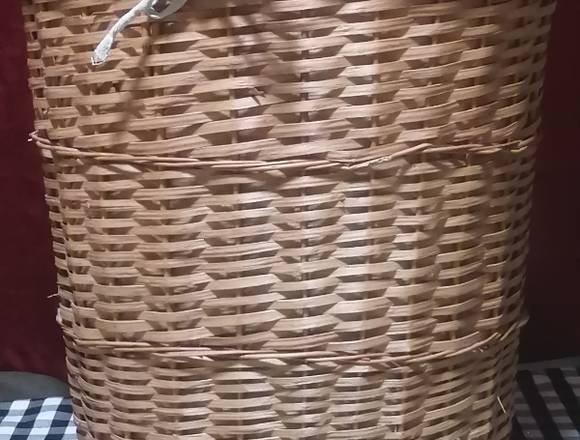 CESTA PARA ROPA MIMBRE (La Paz) en La Paz (Localidad)