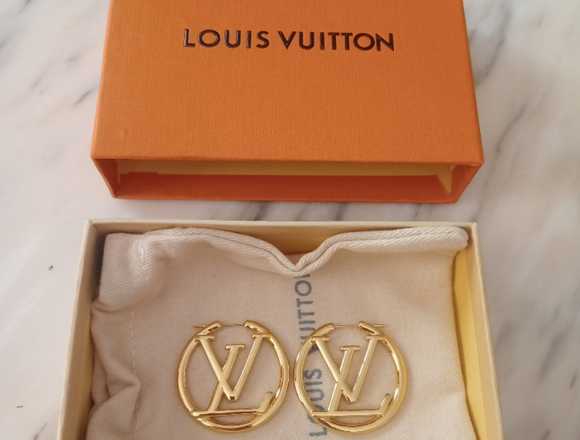 PENDIENTES/EARRINGS LOUIS VUITTON en Madrid (Municipio)
