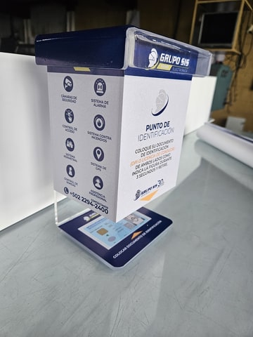 Porta Licencia / Punto de Identificación Personalizado en Mixco (Municipio)