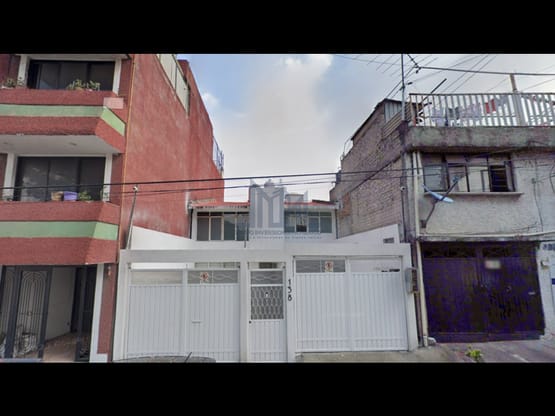 CASA EN AVENIDA HIDALGO 138