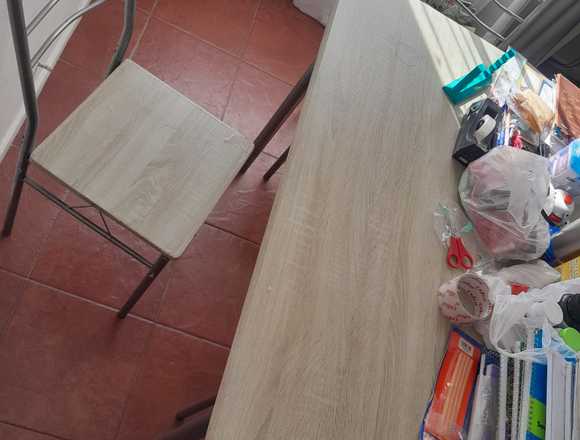 4sillas y mesa exteriores jardín en Concepción (Comuna)