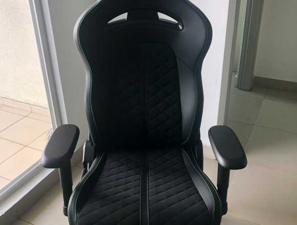SILLA GAMER RAZER ENKI X NASA | NEGRO en Panamá (Distrito)