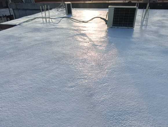 Poliuretano espreado para aislar frio y calor