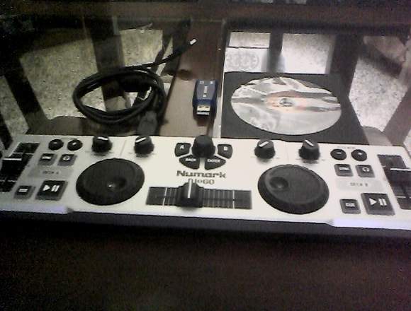 vendo Controlador Numark Dj2go en Libertador (Municipio)