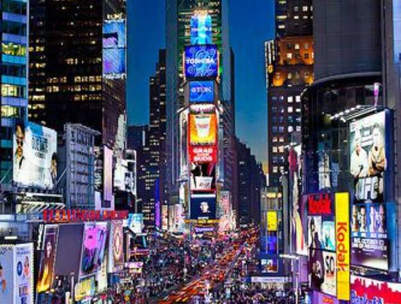 Turismo a pie y transporte público en NewYork en Madrid (Municipio)