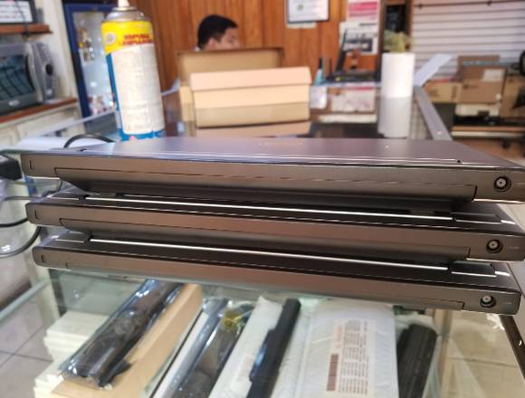 Lote de 3 laptops Dell Latitude 3330. en Ciudad de Guatemala (Municipio)