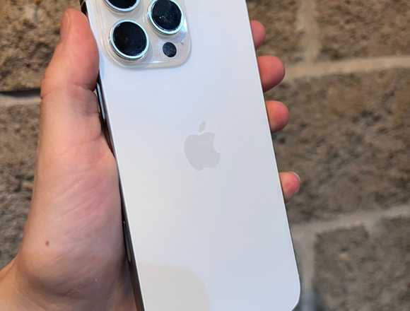 iPhone 16 pro max (256g) Titanio Blanco