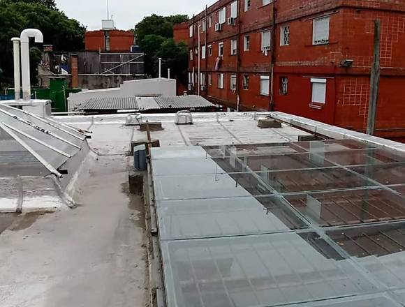 CLARABOYAS DE VIDRIO DOBLE FIJAS Y CORREDIZAS en Montevideo (Localidad)