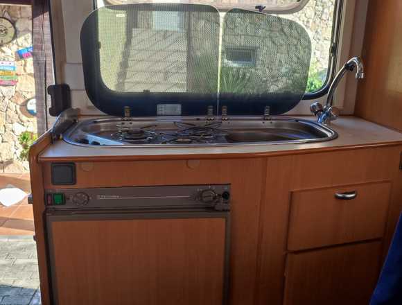 Autocaravana Fiat Ducato 2.0JTD 6 Lugares em Leiria (Concelho)