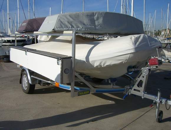 Remolque nautico vela ligera