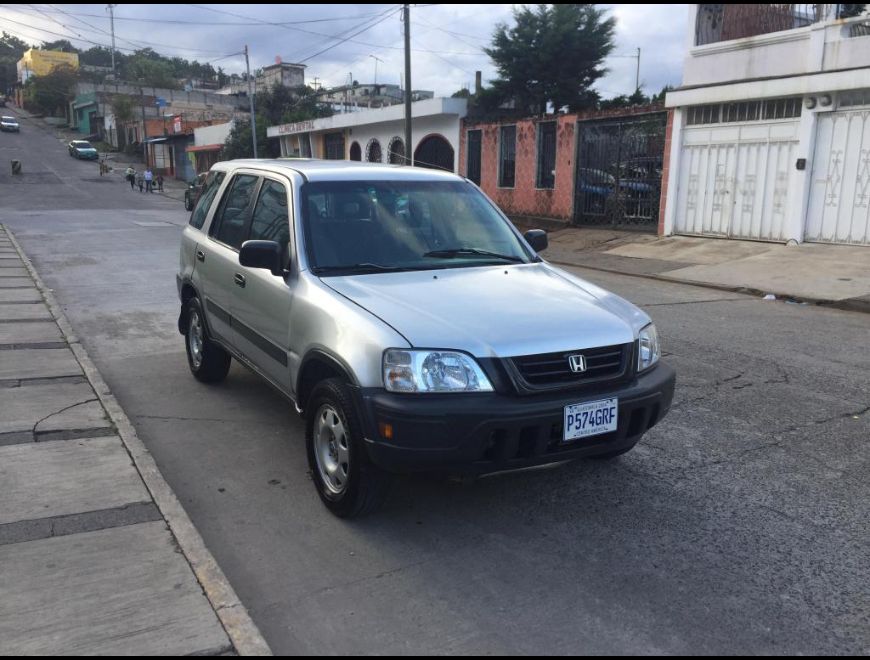 Bonito Honda CRV en venta en Cobán (Municipio)