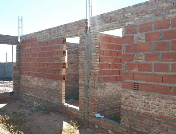 Lote más casa en construcción en Añatuya (Localidad)