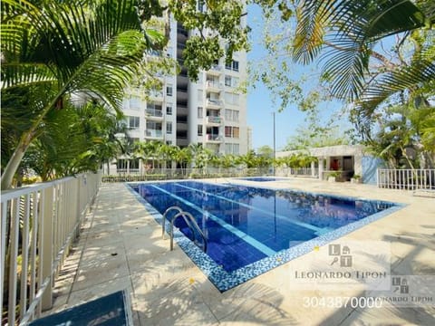 VENDO APARTAMENTO EN PARQUE HEREDIA, CALAMARI