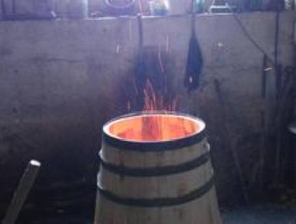 barricas nuevas 100 litros madera castaña en Barcelona (Municipio)