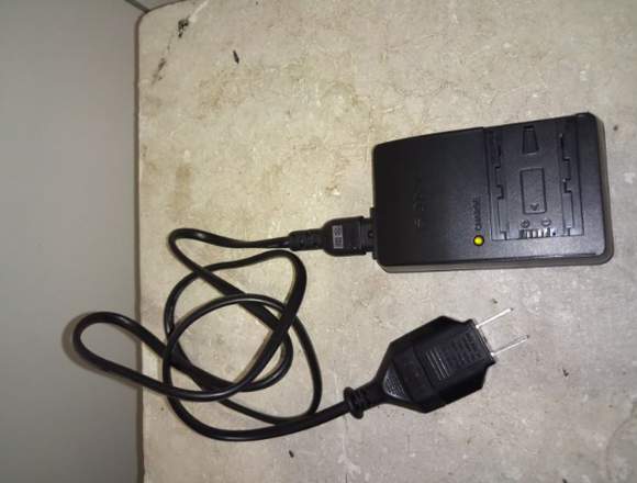 VENDO CAMARA SONY ALPHA 380 AL 100%