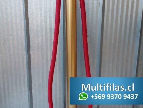 Arriendo, Venta de separadores de fila en Santiago (Comuna)