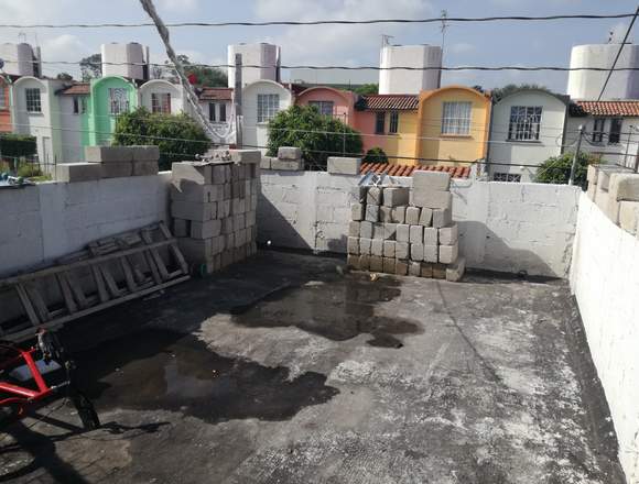 CASA AMPLIADA EN LAS AGUILAS