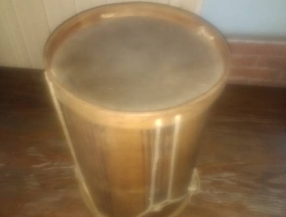 bombo criollo de 36 x 51 en Caseros (Localidad)