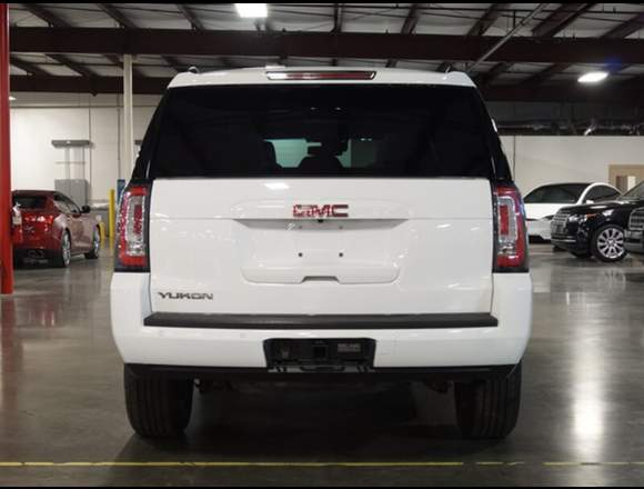 GMC YUKON DENALI AÑO 2015 en Cajeme (Municipio)