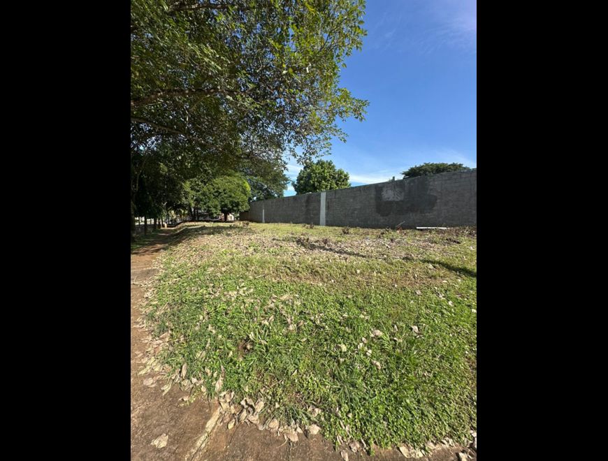 Terreno de esquina totalmente plano en venta en San Miguel (Municipio)