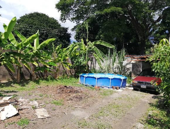 Terreno con bienechurias en el Limón en Mario Briceño Iragorry (Municipio)