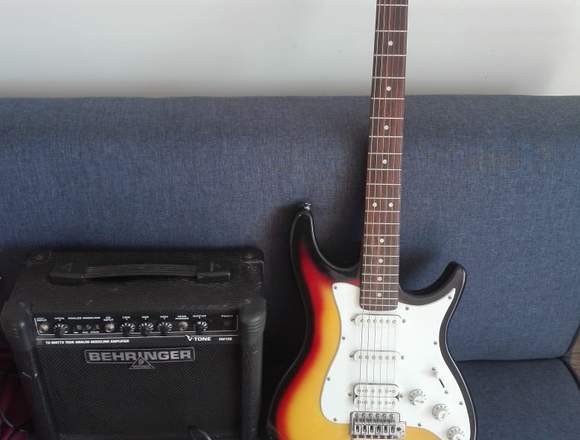 Guitarra Eléctrica con amplificador en Santiago (Comuna)