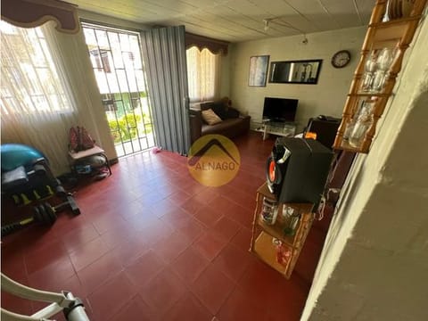CASA UNIFAMILIAR EN VENTA EN PALMAS DE CATALUÑA,MEDELLIN