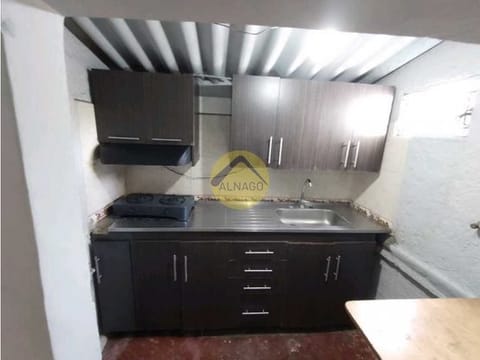 APARTAMENTO EN VENTA EN ARANJUEZ, MEDELLIN. PISO 2 y 3