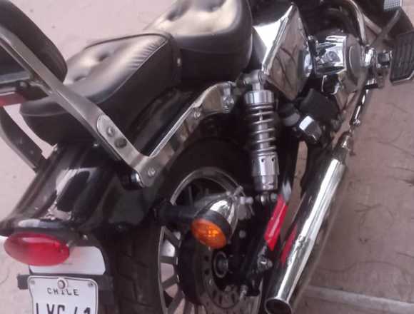 VENTA DIRECTA MOTO REGAL RAPTOR 2021 $ 1750000 en Huechuraba (Comuna)