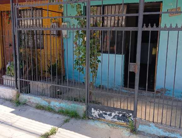 VENDO CASA 3D 1B SAN FELIPE EN $ 265 MIL MENSUALE en San Felipe (Comuna)
