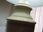 LAMPARA ANTIGUA DE LOZA CON PANTALLA MODERNA en Quillota (Comuna)
