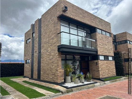 Se Vende Casa Conjunto Cerrado Chia Fonqueta